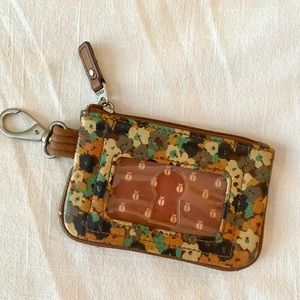 Fossil ID/Card Holder